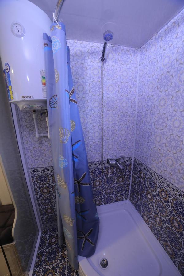 Hanifa Bukhara Esterno foto